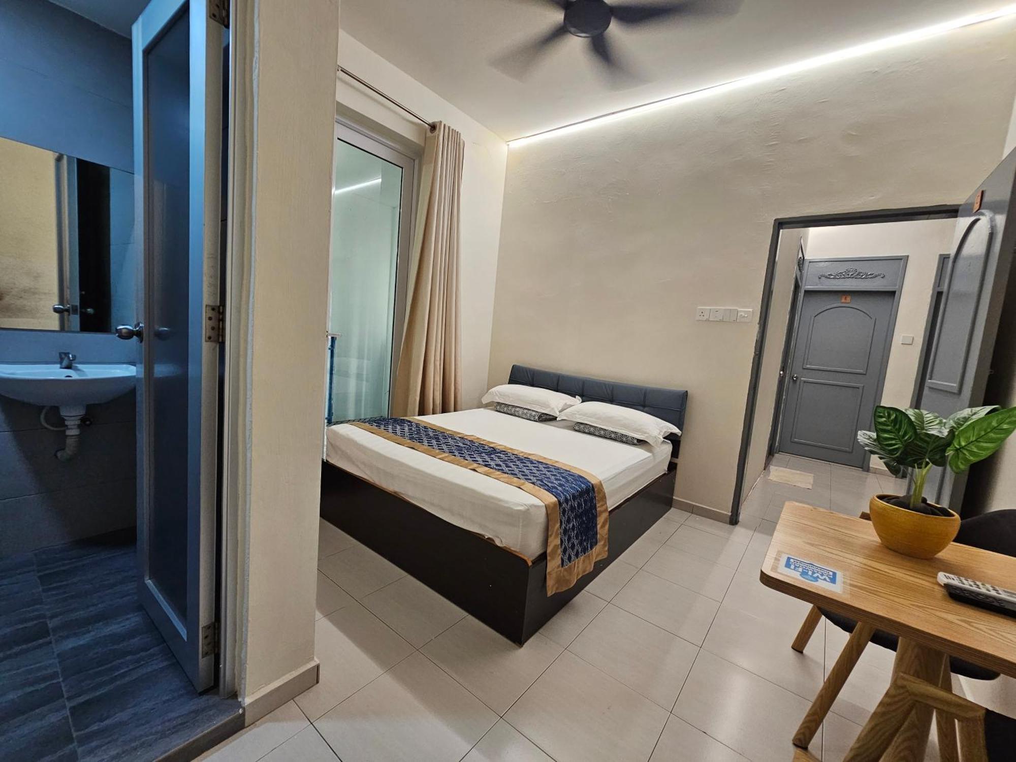 Homestay Warni 45 Whole Or *