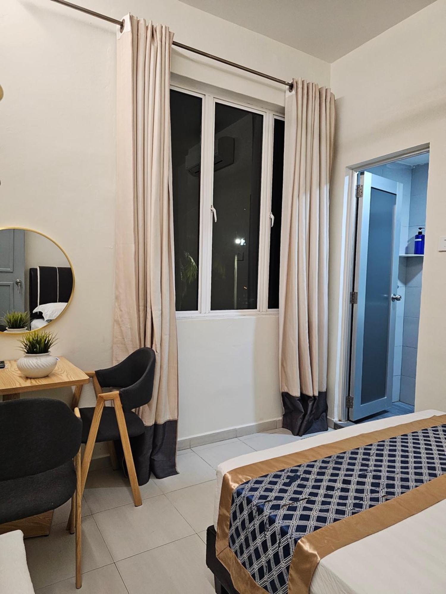 Warni 45 Whole Or Homestay
